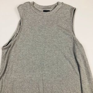 Sleeveless Swing Style Shirt